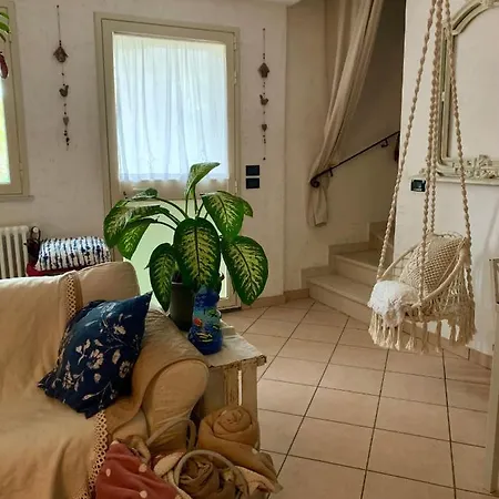 לינה וארוחת בוקר Ginko