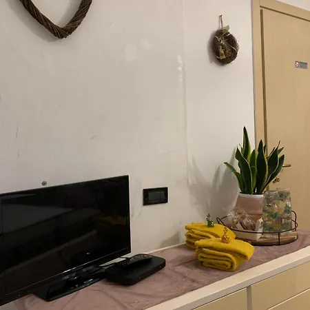 לינה וארוחת בוקר Ginko 3*